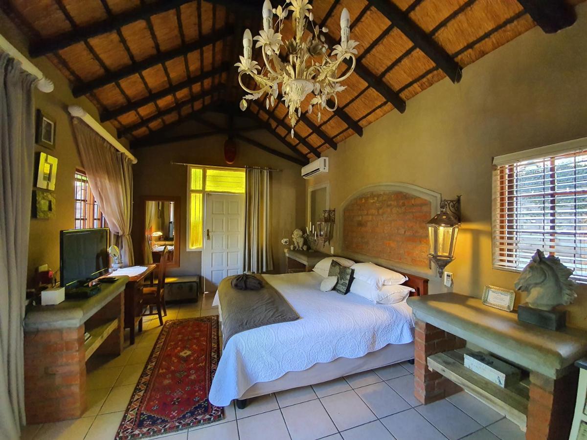 Waterhouse Guest Lodge In Waterkloof Преторія Екстер'єр фото