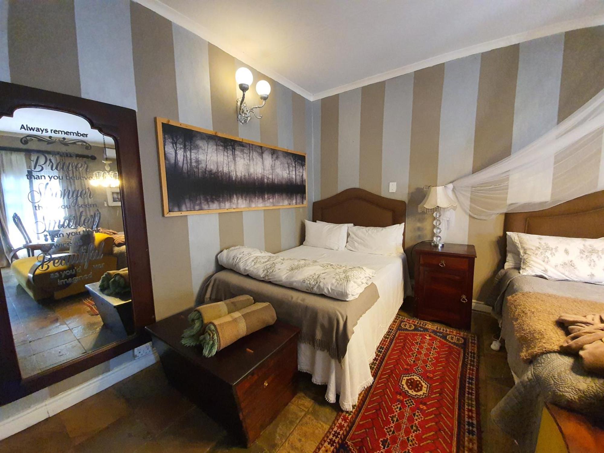 Waterhouse Guest Lodge In Waterkloof Преторія Номер фото